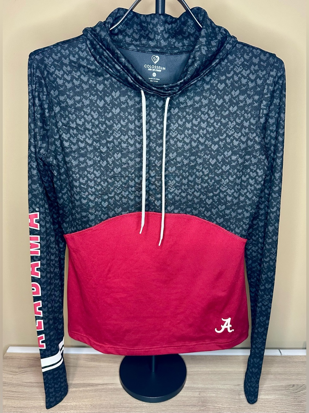 Colosseum Alabama Crimson Tide Cowl Neck Pullover Women’s M